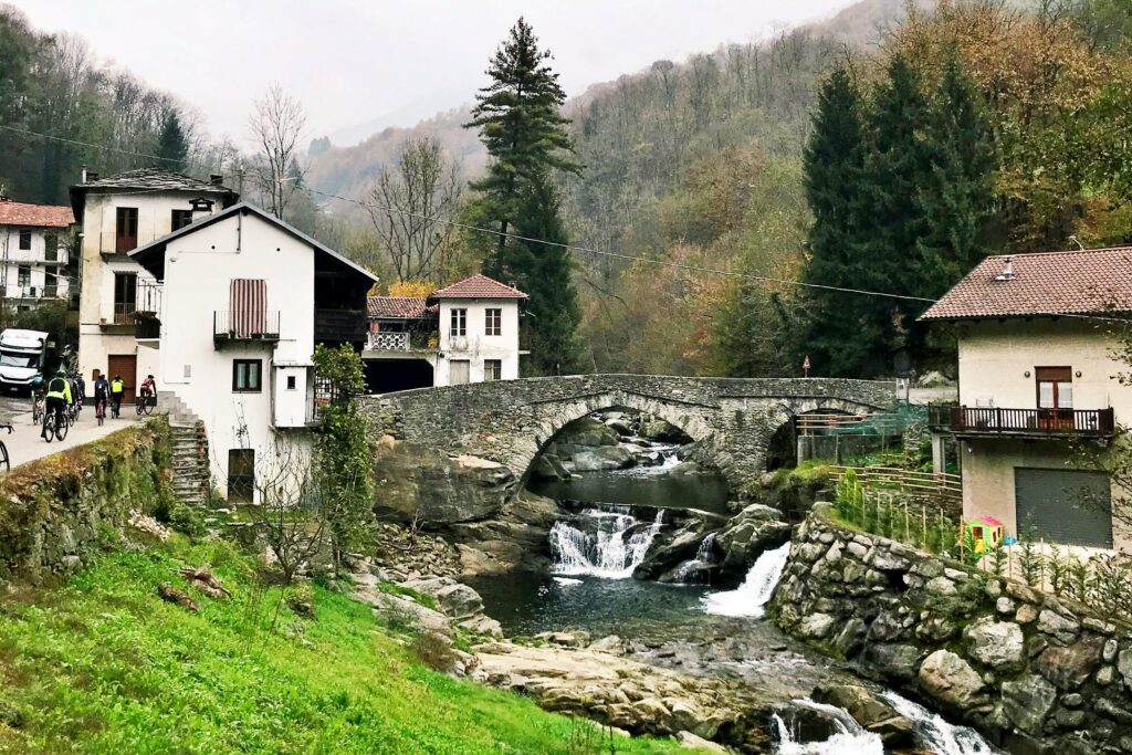 Ponte Molino dell'Avvocato a Corio