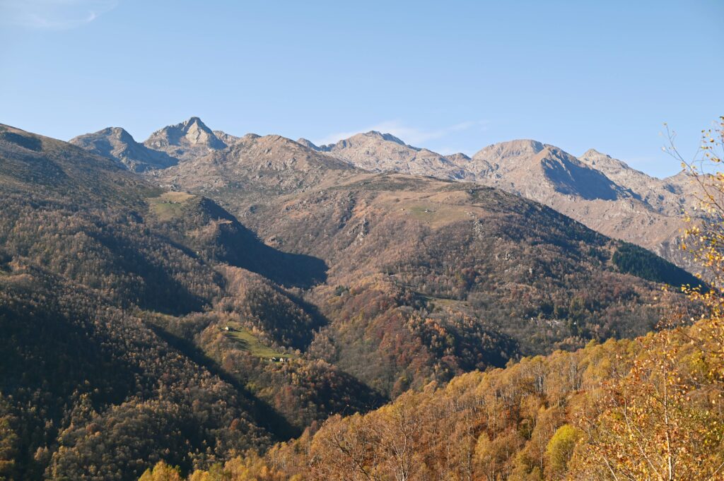 Panorama sulla Valchiusella dal Sentiero delle Anime