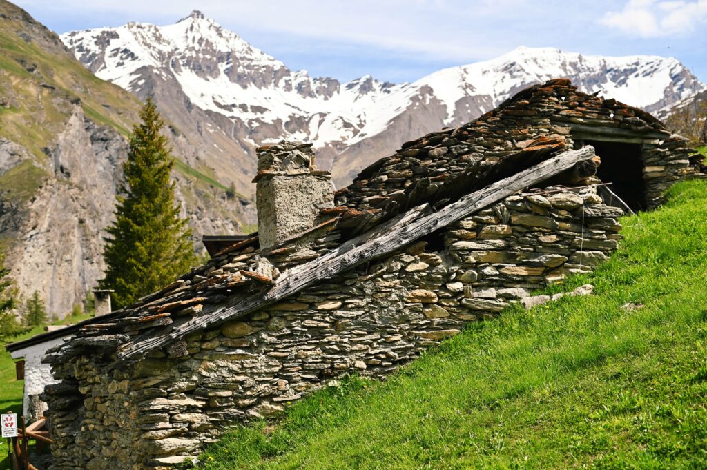 Grange Mouchecuite nella Valle di Rochemolles